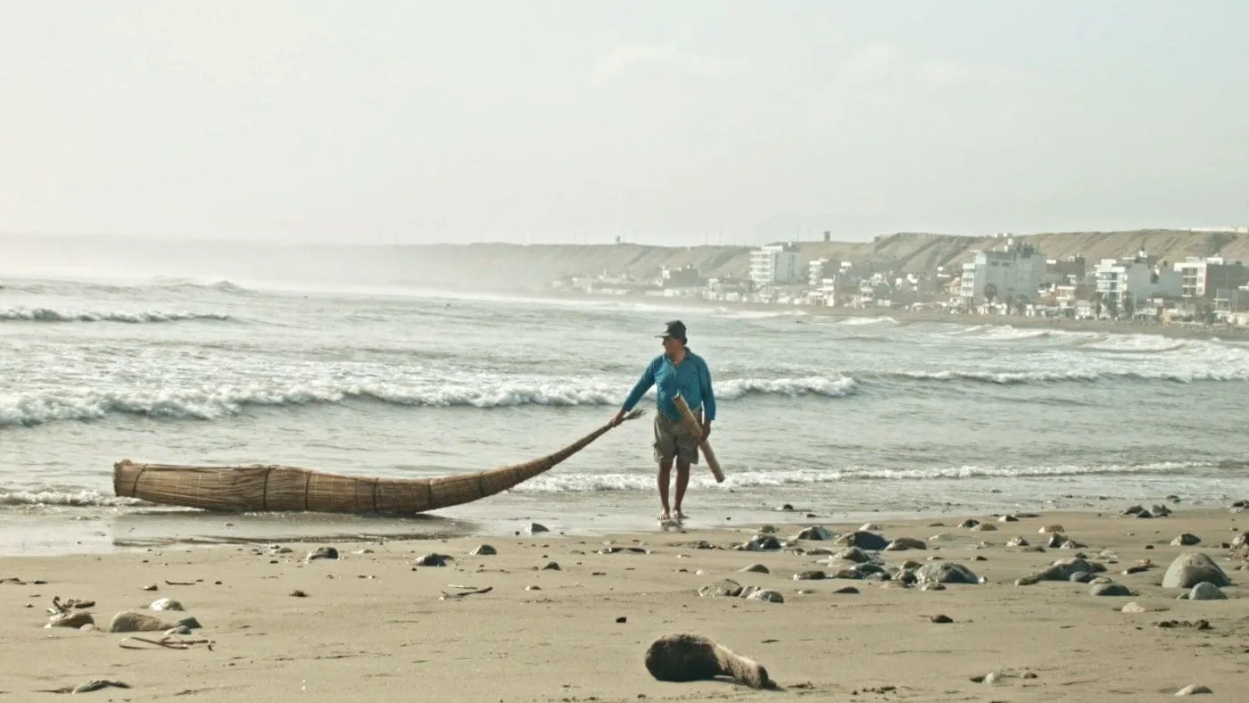 Huanchaco Fishermen hero still